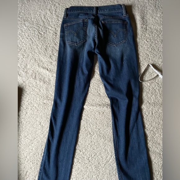 Levi’s Boyfriend fit Size 0/25. Loose fit. - Picture 6 of 7